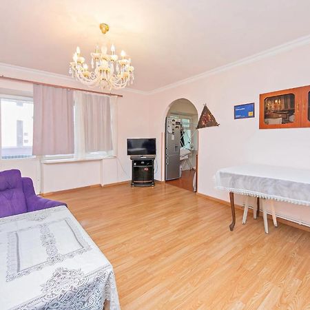 Super Location - Shared Bathroom And Kitchen Jerevan Exteriér fotografie